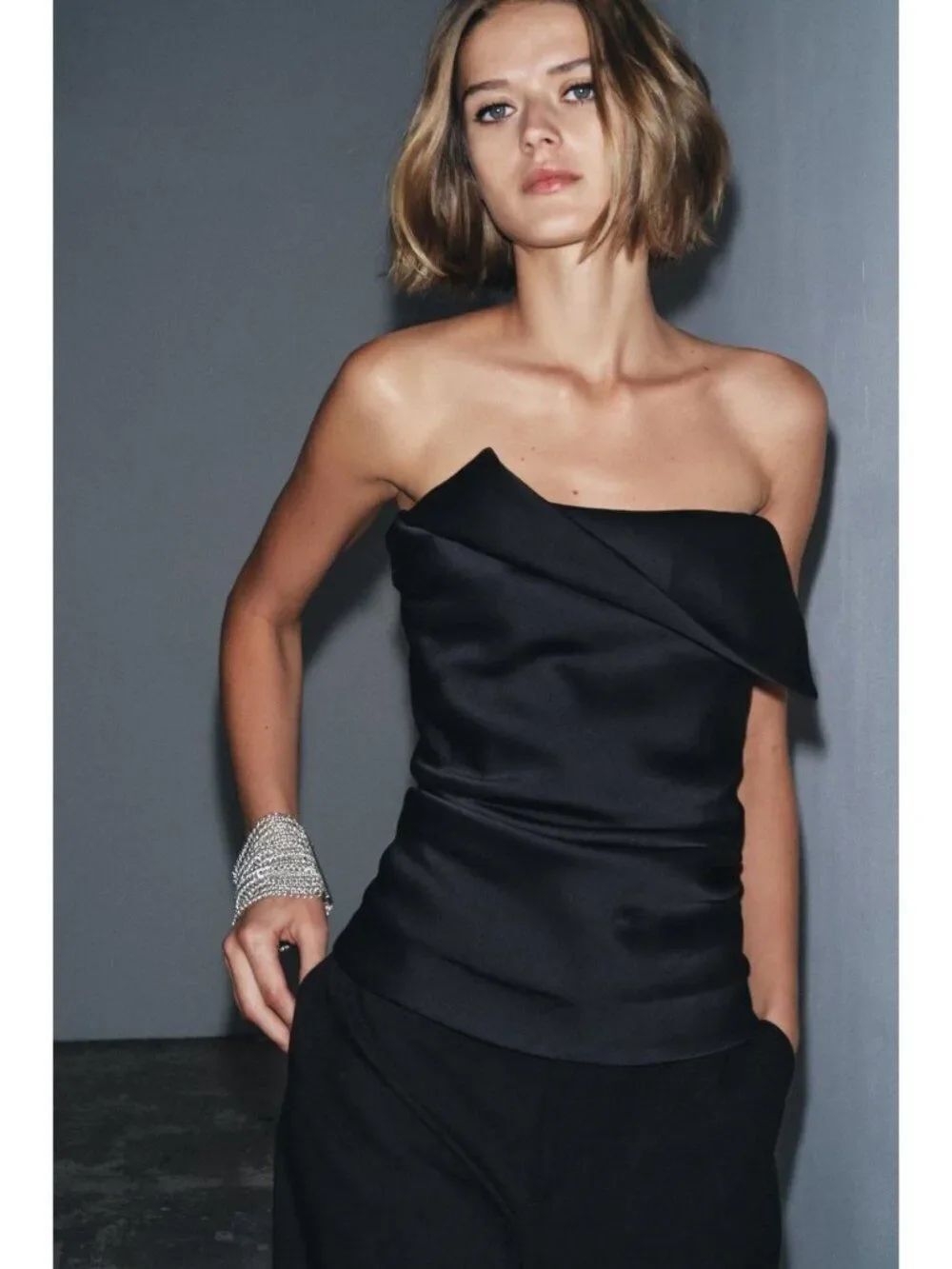 Zara ZW Womens Blouse Top Small Black Strapless Ruched Stretch 9017/592 NWT